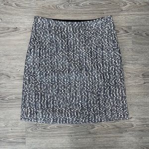 Dark blue and white twead skirt with pockets